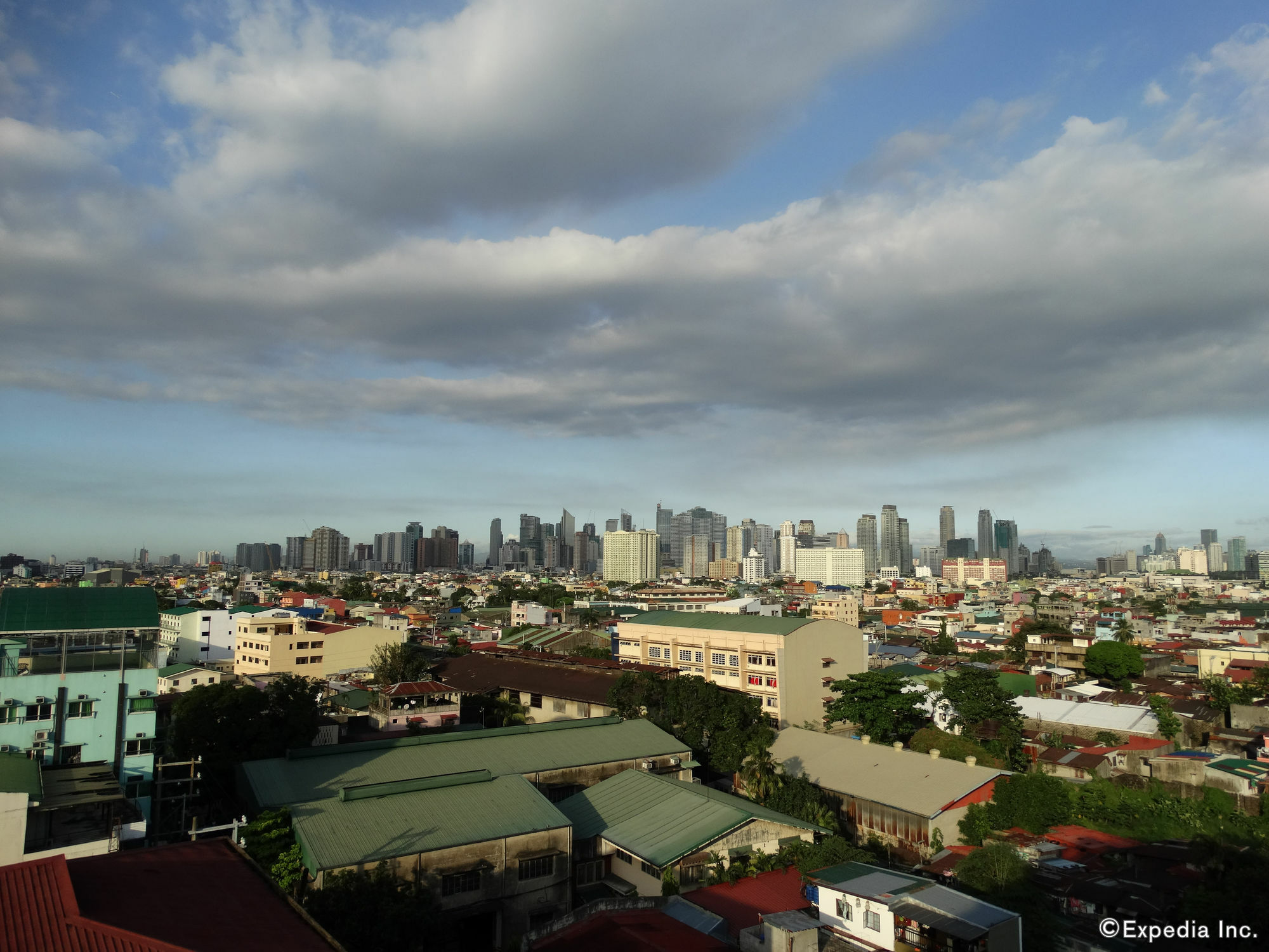 Urban Travellers Hotel Manila Esterno foto